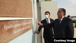 На открытии компании "Мармари" 