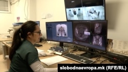 Skopyedəki Universitet Radioterapiya və Onkologiya Klinikasında xərçəng əlamətlərinin skan edilməsi