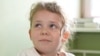 9-летняя Ангелина из Купянска перед процедурой лечения ожогов лица во Львове. Украина, 27 мая 20224 года