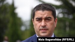 შალვა პაპუაშვილი