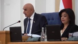 Депутату не разрешили отойти от повестки и задать вопрос о призывной кампании  