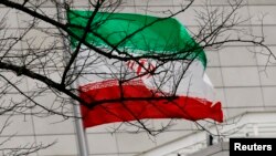 د ایران بیرغ