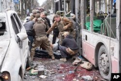 Посдедствия ракетного удара по Сумам, 13 апреля 2025 года