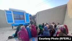 د قلم لار غير دولتي ټولنې ګرځنده ښوونځی