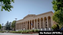 საქართველოს პარლამენტის შენობა