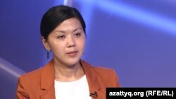 Атыр Абдрахматова.