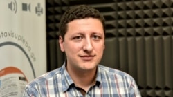 მერაბ ჯანიაშვილი ლარის კურსის ვარდნაზე