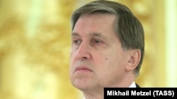იური უშაკოვი