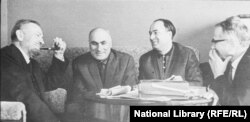 ჯონ სტაინბეკი საქართველოს მწერალთა სახლში. 1963 წ.