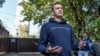 Освободили, чтобы подорвать доверие? Соцсети – о Навальном