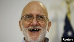 Қамаудан босап шыққан Алан Гросс. Вашингтон, 17 желтоқсан 2014 жыл.