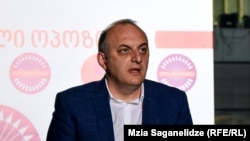 მურთაზ ზოდელავა დემონსტრაციის საორგანიზაციო კომიტეტის წევრია. 