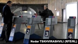 Сотрудники метрополитена забастовкой пока не грозят, понимая, какие неудобства она может создать населению

