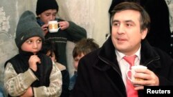 Бег с препятствиями по преодолению президентского вето превратился для "мечтателей" в игру без поражений. Как и в прошлые разы, "Грузинская мечта" и сегодня не планировала учитывать рекомендации уходящего президента