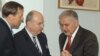 Сопредседатели Минской группы ОБСЕ во время визита в Ереван 10 января 2010 г. Слева направо: Роберт Брадтке (США), Бернар Фасье (Франция) и Юрий Мерзляков (Россия).     