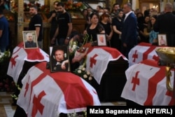 ავიაკატასტროფაში დაღუპულების სამოქალაქო პანაშვიდი სამების ტაძარში. 2 აგვისტო, 2022 წელი