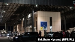 კოსოვოს მერდარის სასაზღვრო პუნქტი. 2022 წლის 1 აგვისტო