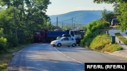 ეთნიკურმა სერბებმა ქუჩა გადაკეტეს ჩრდილოეთ კოსოვოში, 31 ივლისი, 2022