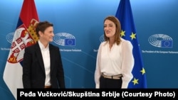 Predsednica Skupštine Srbije Ana Brnabić sa predsednicom Evropskog parlamenta Robertom Mecolom u Briselu, 12. septembar 2025.