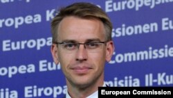 Пресс-секретарь комиссара ЕС по вопросам расширения и политики соседства Питер Стано (архив)  