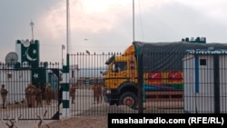 گذرگاه انگور اده