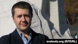 Денис Волков