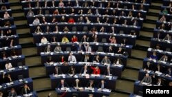 Европа парламентиндеги добуш берүү. Страсбург, 11-декабрь, 2018-жыл.