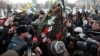 Во время акции в память о Сергее Назарове в Казани. 15 марта 2012 г
