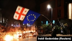 4 ოქტომბერს თბილისში მიმდინარე დემონსტრაცია.