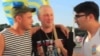 Скриншот кадра из видеоопроса проекта "В потоке" на тему "Что бы вы сделали, если бы узнали, что ваш друг – гетеросексуал?"