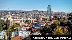 ცათამბჯენის მშენებლობა თბილისის ცენტრში