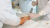 Autoritățile renunță la un centru de transplant pentru tratarea leucemiei la Chișinău și caută soluții în România 