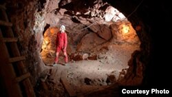 Власти Грузии уверены в верности взятого курса. Добываемое RMG Gold золото и медные сплавы входят в десятку основных товаров, экспортируемых из Грузии. В 2013 году их доля в экспорте в целом составила чуть более 8%, из них 2,5% приходится на золото