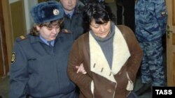 Адвокатам так и не удалось попасть ни к Лиане Аскеровой, ни к Алексею Френкелю