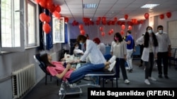 სისხლის დონორის დღე, ფოტო არქივიდან.