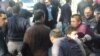 В течение дня представители «Грузинской мечты» и «Нацдвижения» не скупились на обоюдные обвинения в недостойном поведении. Скандал разгорелся из-за отстранения от участия в выборах на пост гамгебели в Марнеули кандидата от «Нацдвижения»