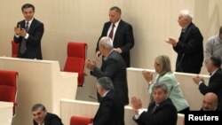 НПО рекомендуют парламенту ужесточить закон "О конфликте интересов и коррупции в госслужбе"